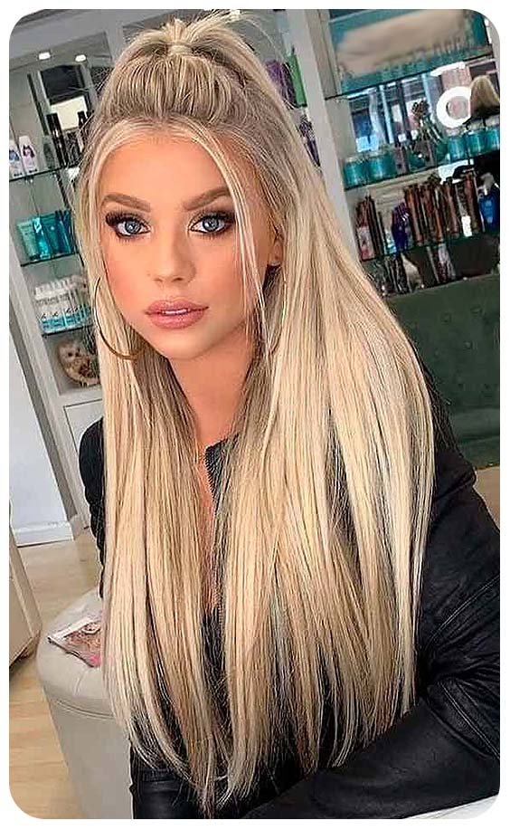 Dirty Blonde With Highlights Extreme Length Style